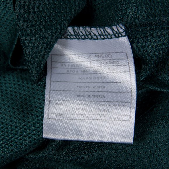 Vintage 90's Nike Mesh V-Neck T-Shirt - Picture 5 of 5